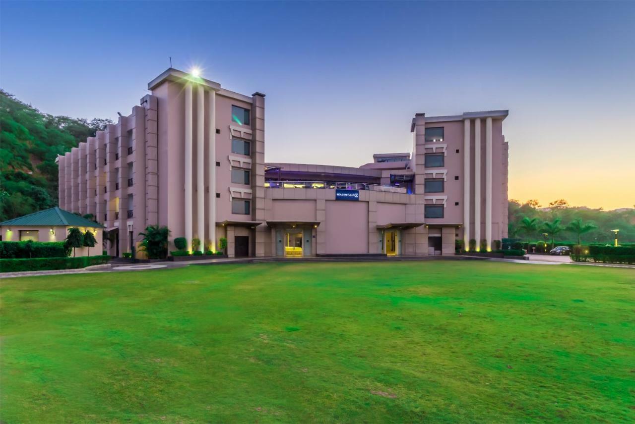 Golden Tulip Chandigarh, Panchkula Esterno foto